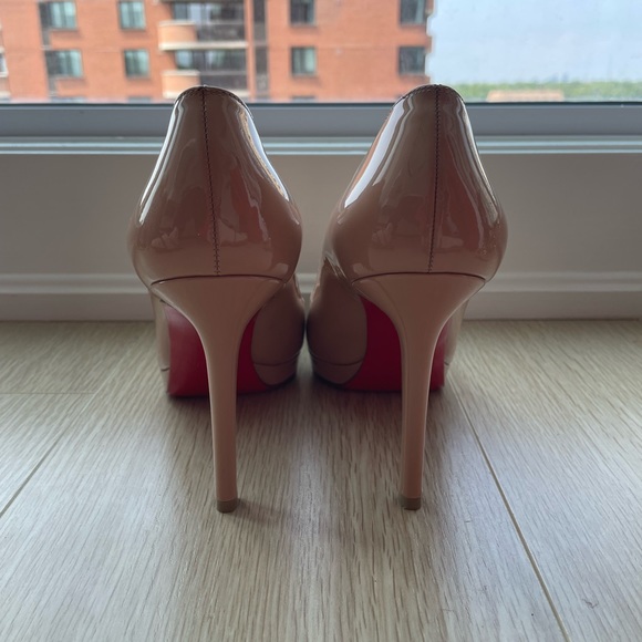 Christian Louboutin Nude Pumps - Picture 3 of 6